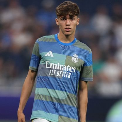 ألونسو يعتذر لمدافع ريال مدريد بعد تصريحاته عقب الفوز على ألافيس