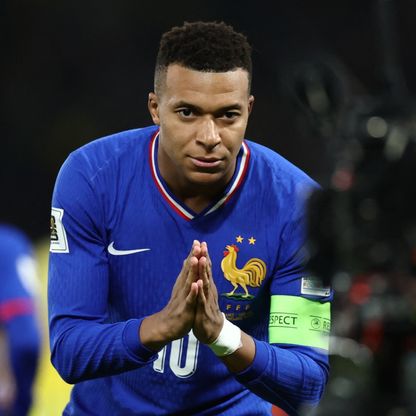 زملاء كيليان مبابي "منزعجون" من تدليل أيقونة فرنسا