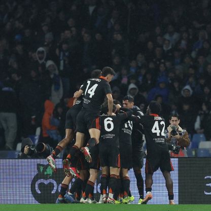 كومو يقصي نابولي ويتأهل إلى نصف نهائي كأس إيطاليا