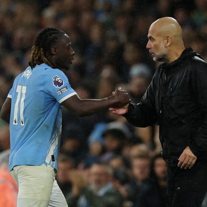 غوارديولا: لا تبالغوا في مدحي.. وامنحوا لاعبي سيتي بعض التقدير