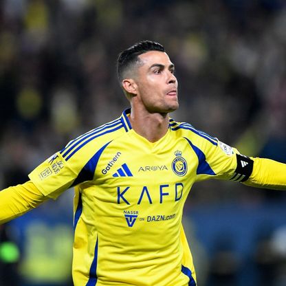 الجمهور السعودي يُكرم رونالدو بجائزة الأفضل في الموسم