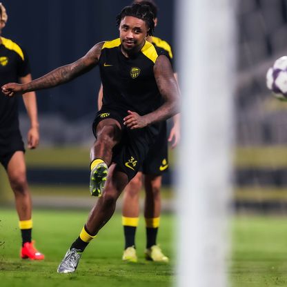 فابينيو مدافعاً.. تشكيلة الاتحاد أمام الشارقة في أبطال آسيا للنخبة