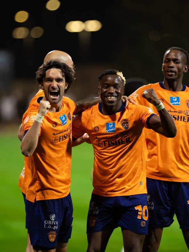 شاهد.. الأهلي يسقط في "فخ" الفيحاء