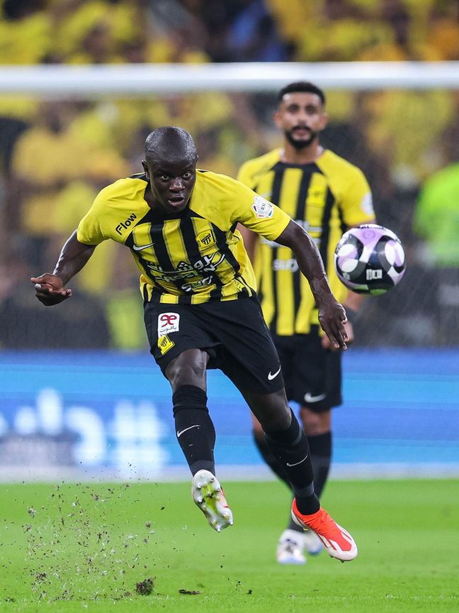 الاتحاد يعلن رحيل نغولو كانتي ويُرحّب بـ"القناص" يوسف النصيري