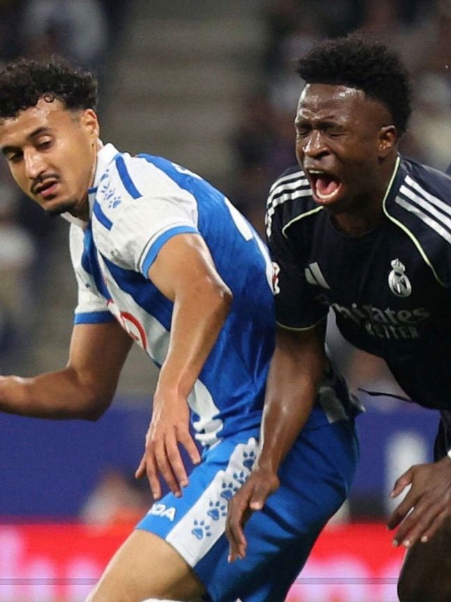 عمر الهلالي: استبعادي من منتخب المغرب آلمني وأنتظر فرصة أخرى