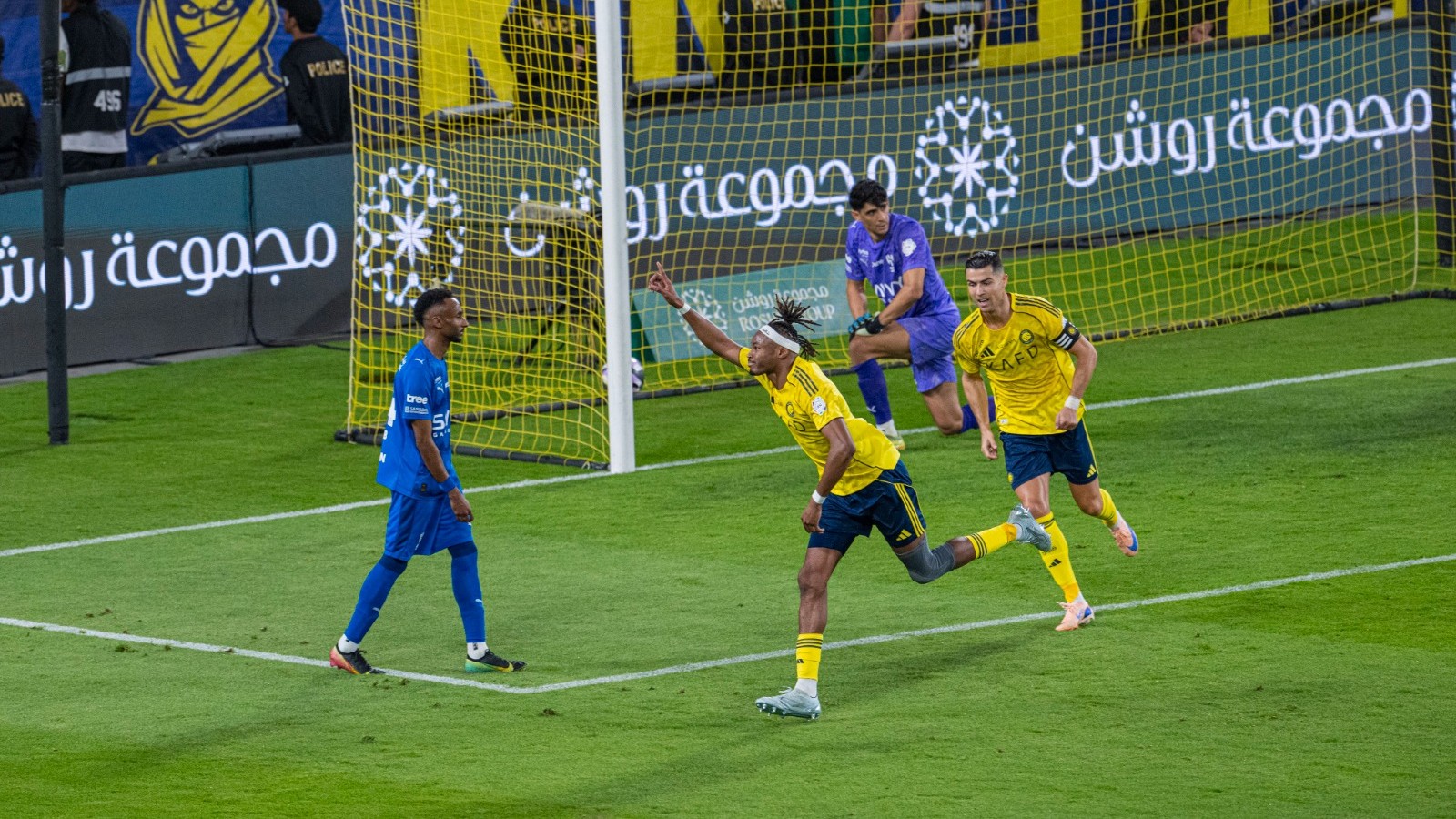 بث مباشر.. في الوقت بدل الضائع النصر لا يزال متقدماً على الهلال 1-0 