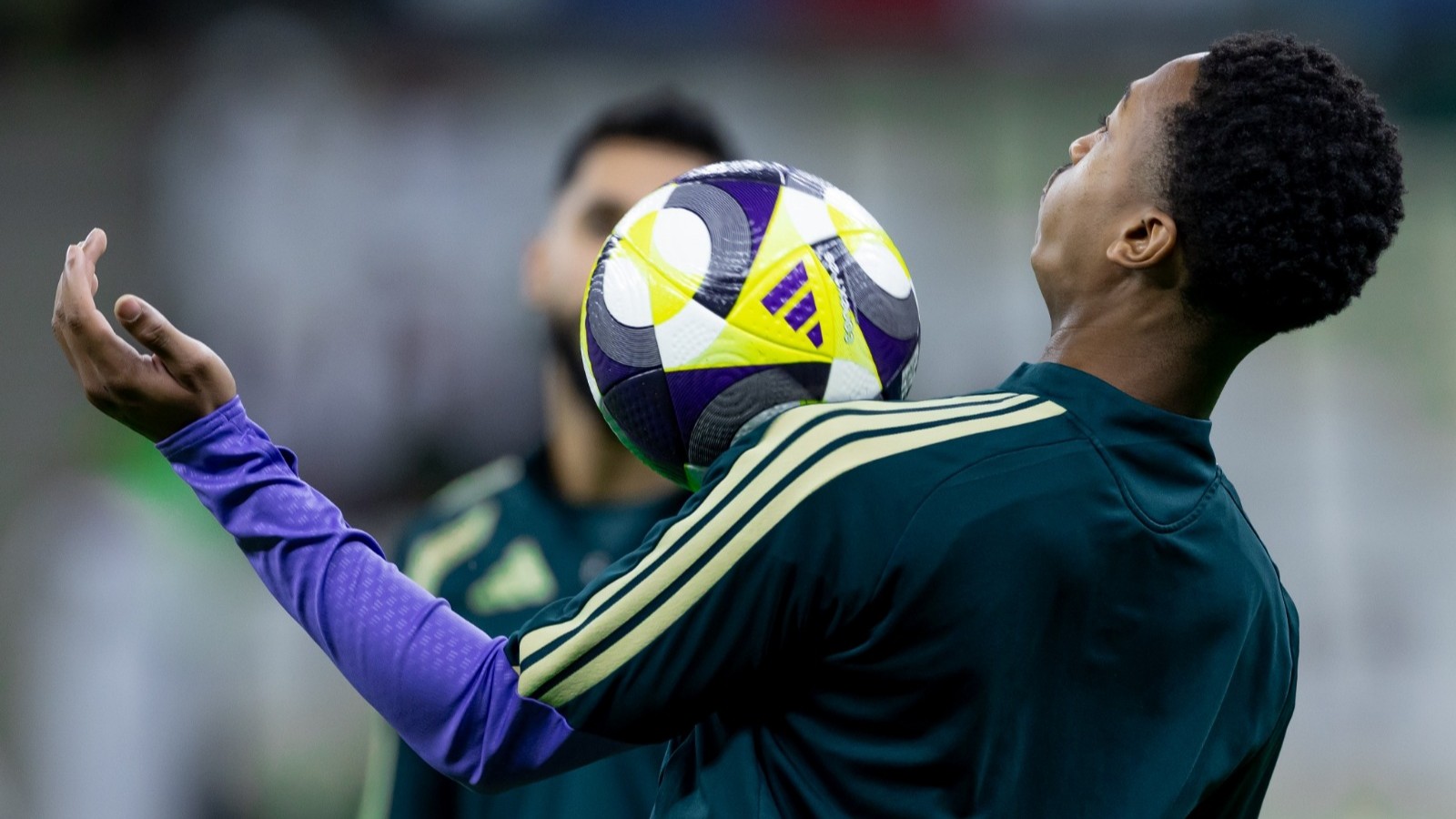 مراد هوساوي لاعب السعودية: نريد حسم مواجهة الأردن في "الوقت الأصلي" 