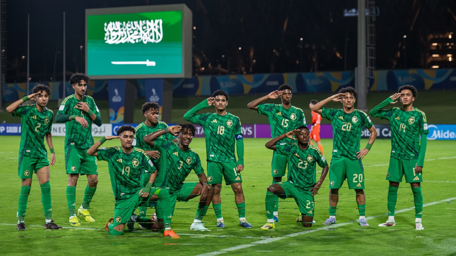 السعودية تواجه الصين بربع نهائي كأس آسيا للناشئين بعد تعادل مثير مع طاجيكستان 