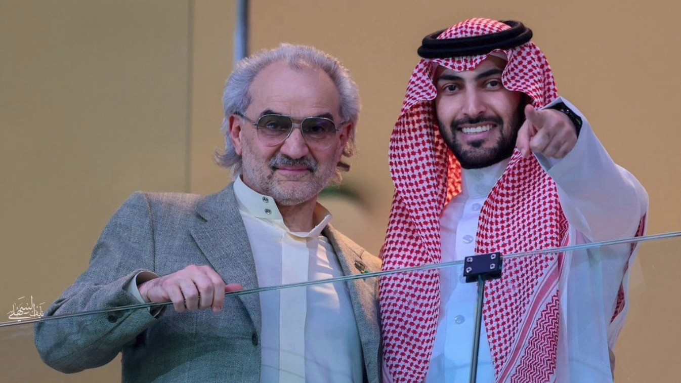 تقارير: مُلكية الهلال تنتقل قريباً إلى الوليد بن طلال 