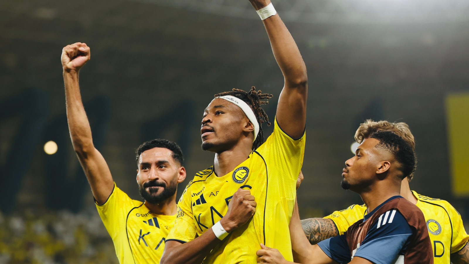 هيمنة الاتفاق والنصر على تشكيلة الجولة 32 في الدوري السعودي 