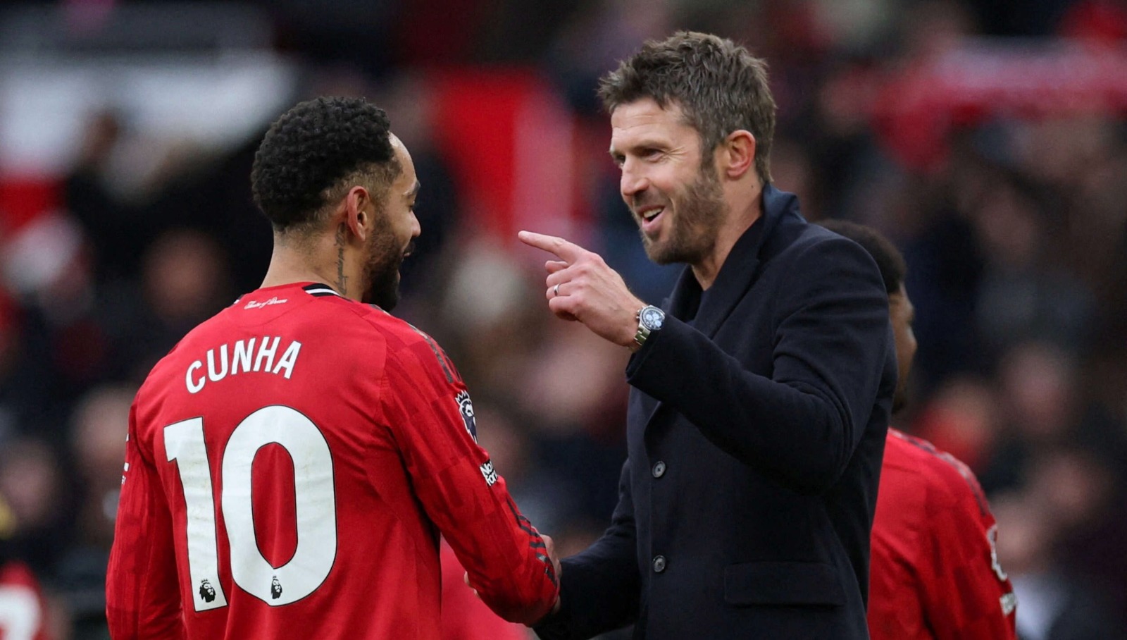 مايكل كاريك وماتيوس كونيا في مباراة ديربي مانشستر - 17 يناير 2026