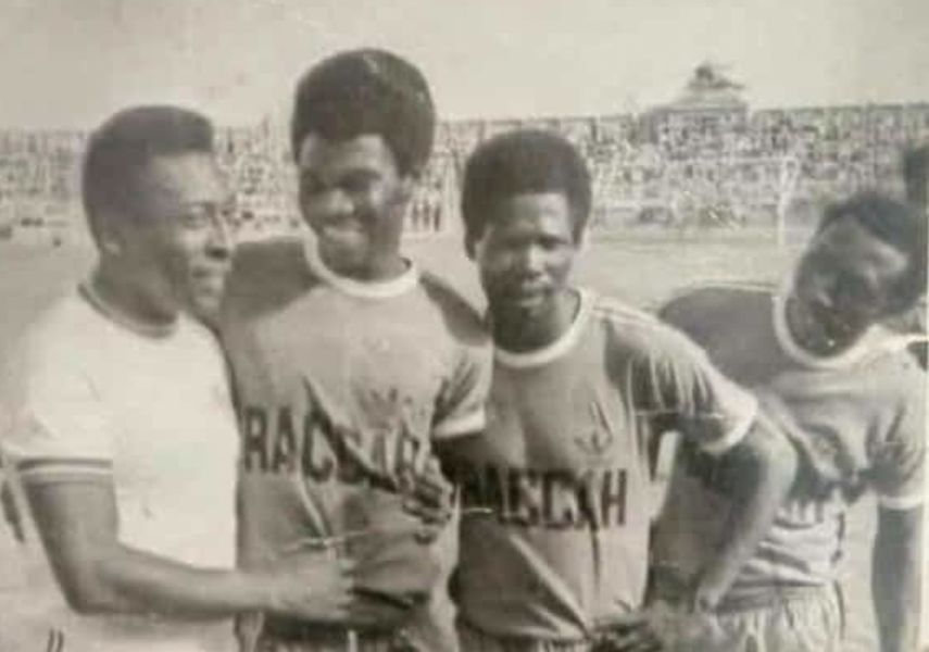 مشاركة بيليه مع سانتوس في مباراة ودية ضد منتخب نيجيريا عام 1969