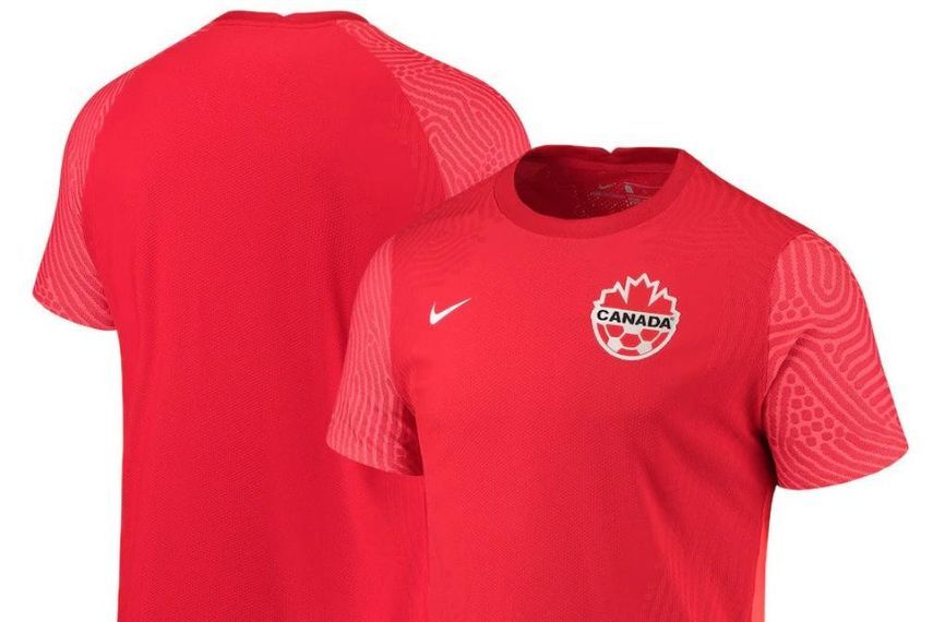 قميص منتخب كندا في كأس العالم قطر 2022 