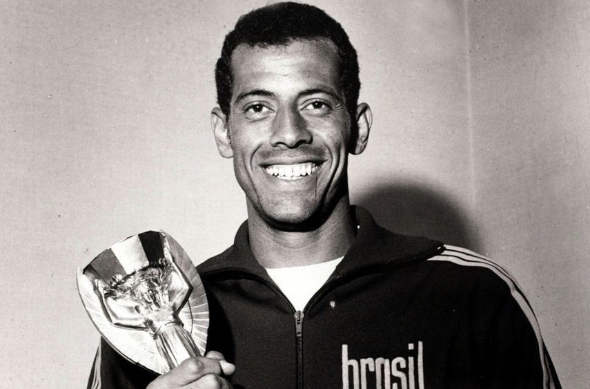 كارلوس ألبيرتو قائد البرازيل في كأس العالم 1970