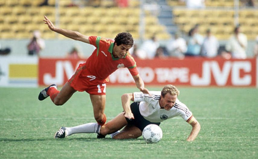 عبد الرزاق خيري في مباراة المغرب والمانيا الغربية خلال كأس العالم 1986