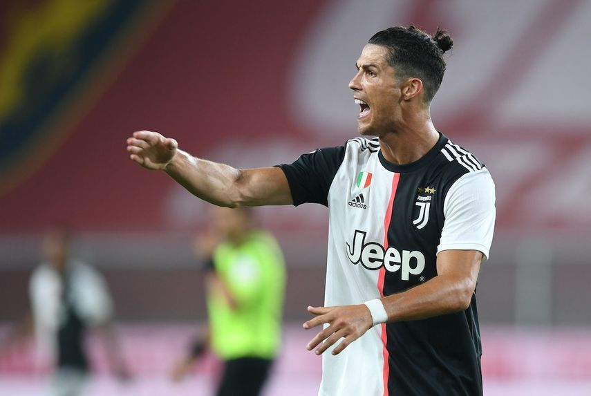 الدوري الإيطالي - جنوا ضد يوفنتوس - REUTERS