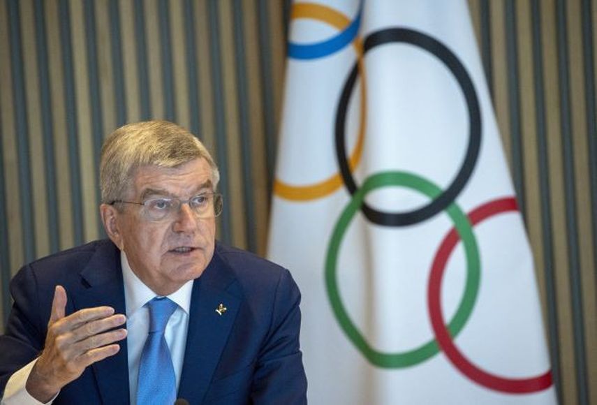 رئيس اللجنة الأولمبية الدولية توماس باخ يتحدث في افتتاح اجتماع المجلس التنفيذي في لوزان - 28 مارس 2023