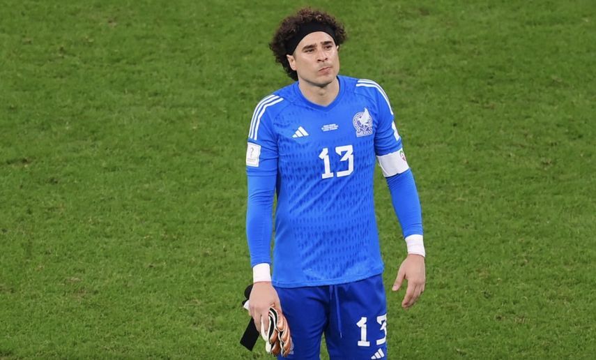 حارس مرمى المكسيك أوتشوا يودع كأس العالم 2022 من الدور الأول