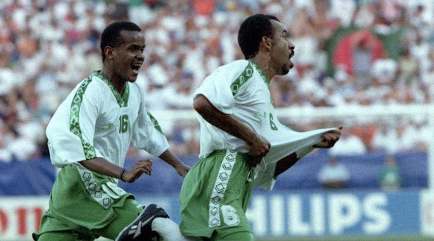 فؤاد أنور يسجل أول هدف في تاريخ السعودية مع كأس العالم أمام هولندا عام 1994