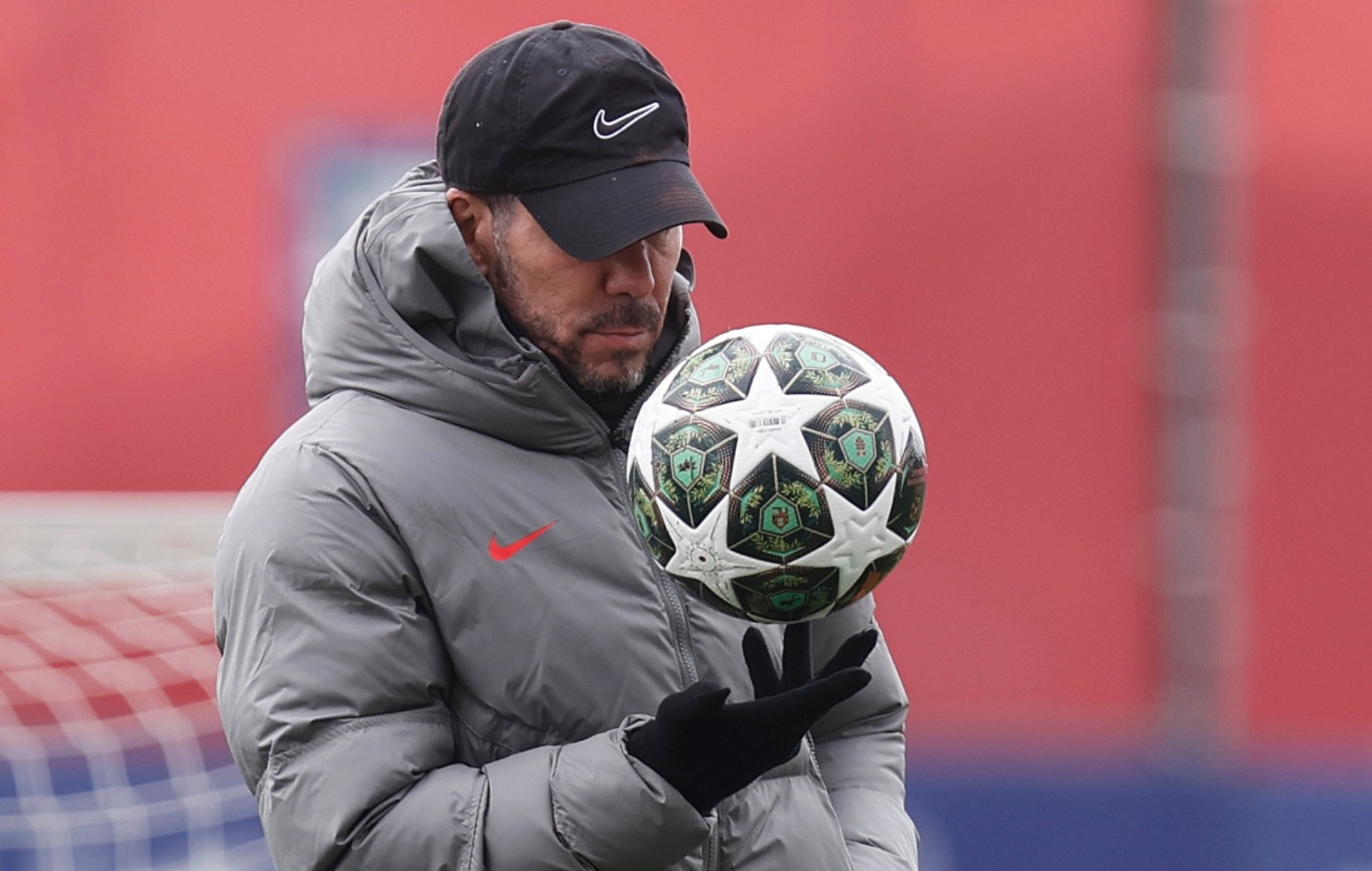 دييغو سيميوني في تدريبات أتلتيكو مدريد 11-3-2025