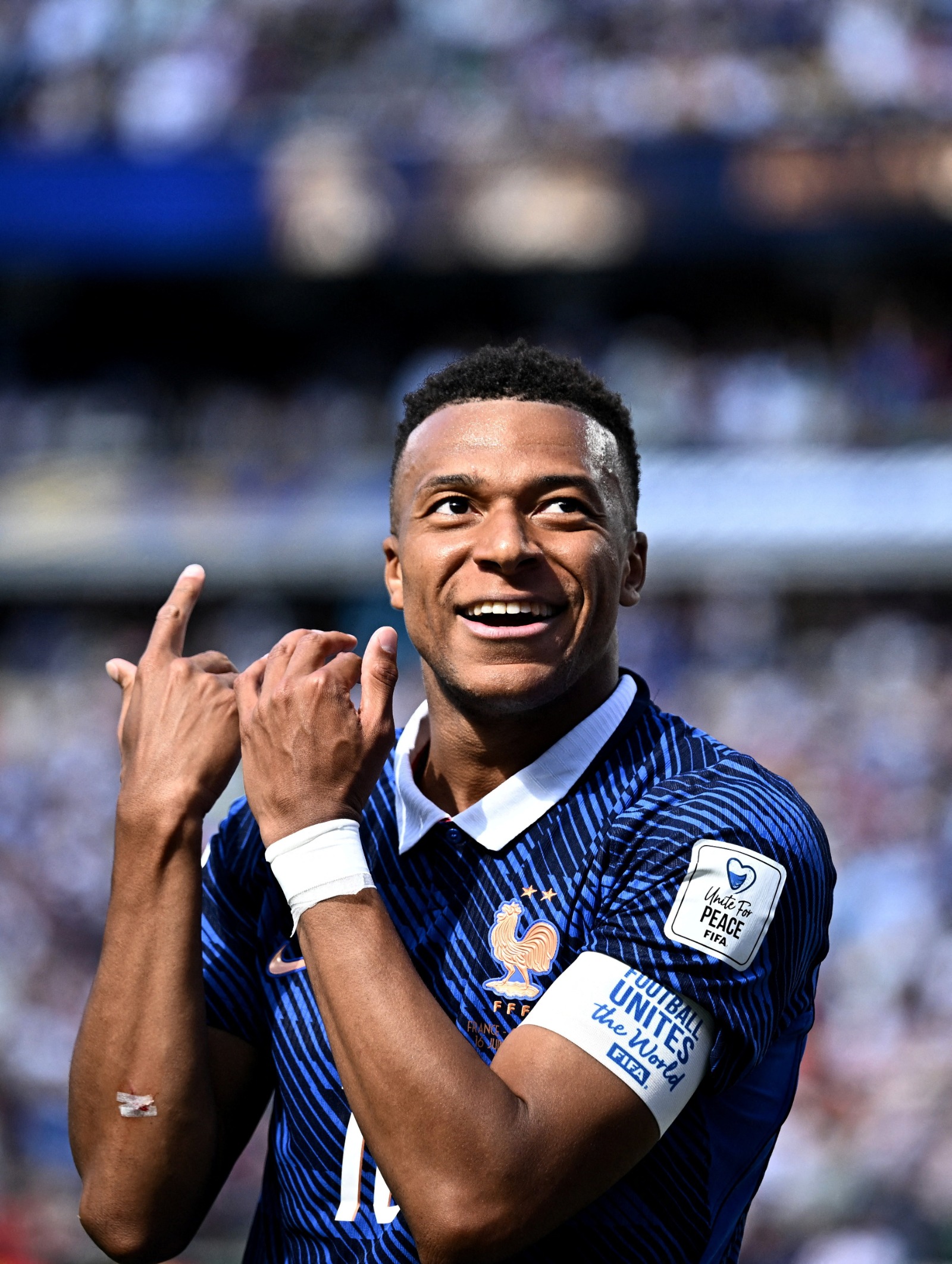 كيليان مبابي يحتفل بهدف فرنسا الأول ضد السنغال في كأس العالم - 16 يونيو 2026