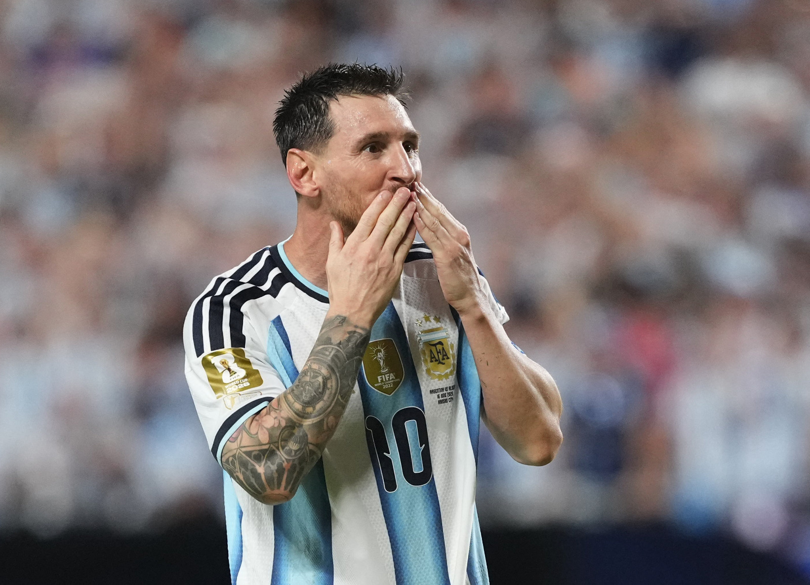 ليونيل ميسي بعد تسجيله هدفاً ثالثاً للأرجنتين في مرمى الجزائر بكأس العالم - 16 يونيو 2026