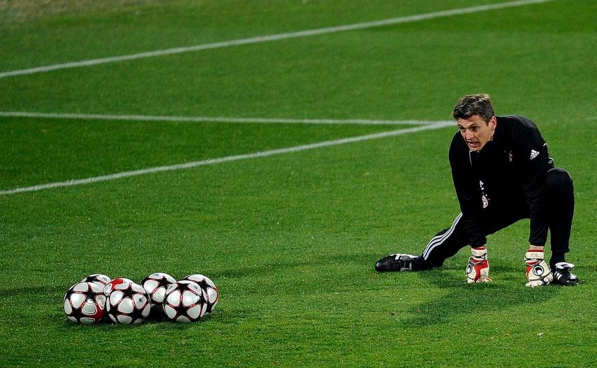 الحارس الألماني هانز يورج بوت - AFP