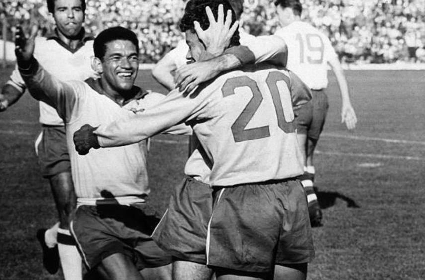 البرازيلي جارينشا نجم كأس العالم 1962 في تشيلي