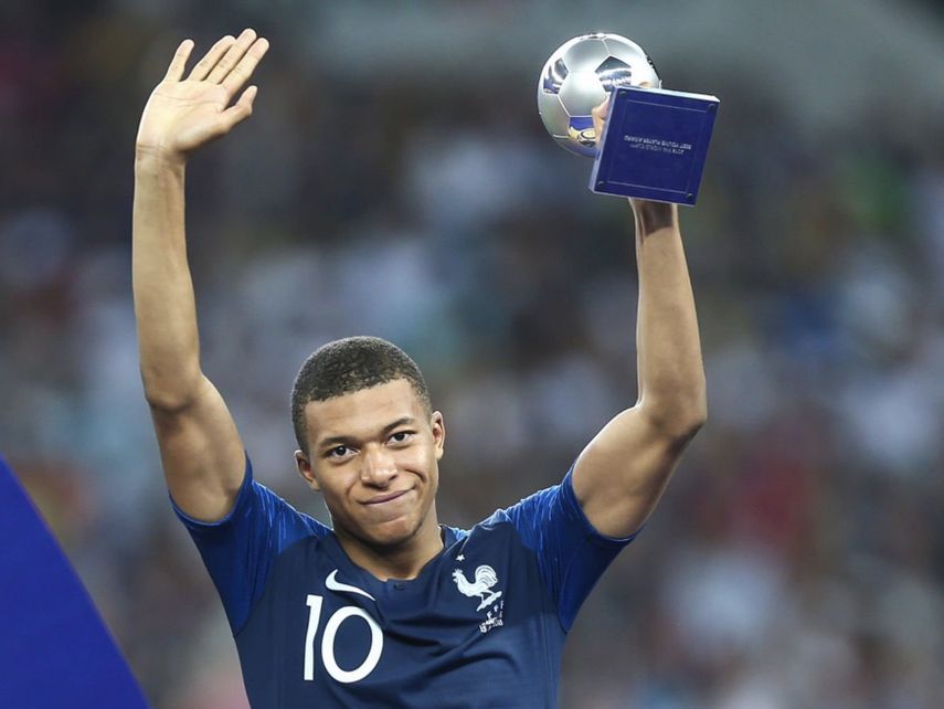 الفرنسي كيليان مبابي أفضل لاعب شاب في كأس العالم عام 2018