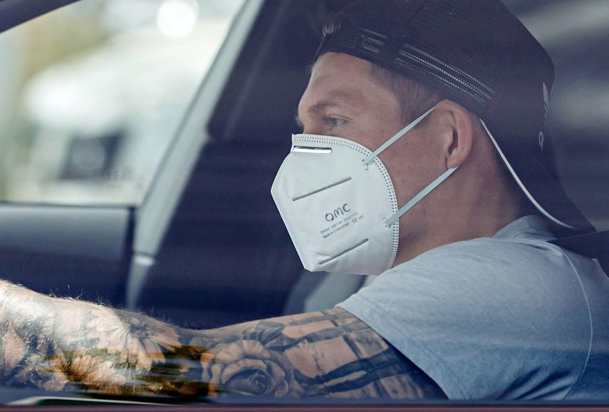 وصول نجم ريال مدريد توني كروس للمدينة الرياضية للنادي الملكي - AFP