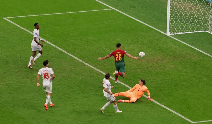 جونسالو راموس يسجل الهدف الثالث له في مباراة البرتغال وسويسرا - 6 ديسمبر 2022