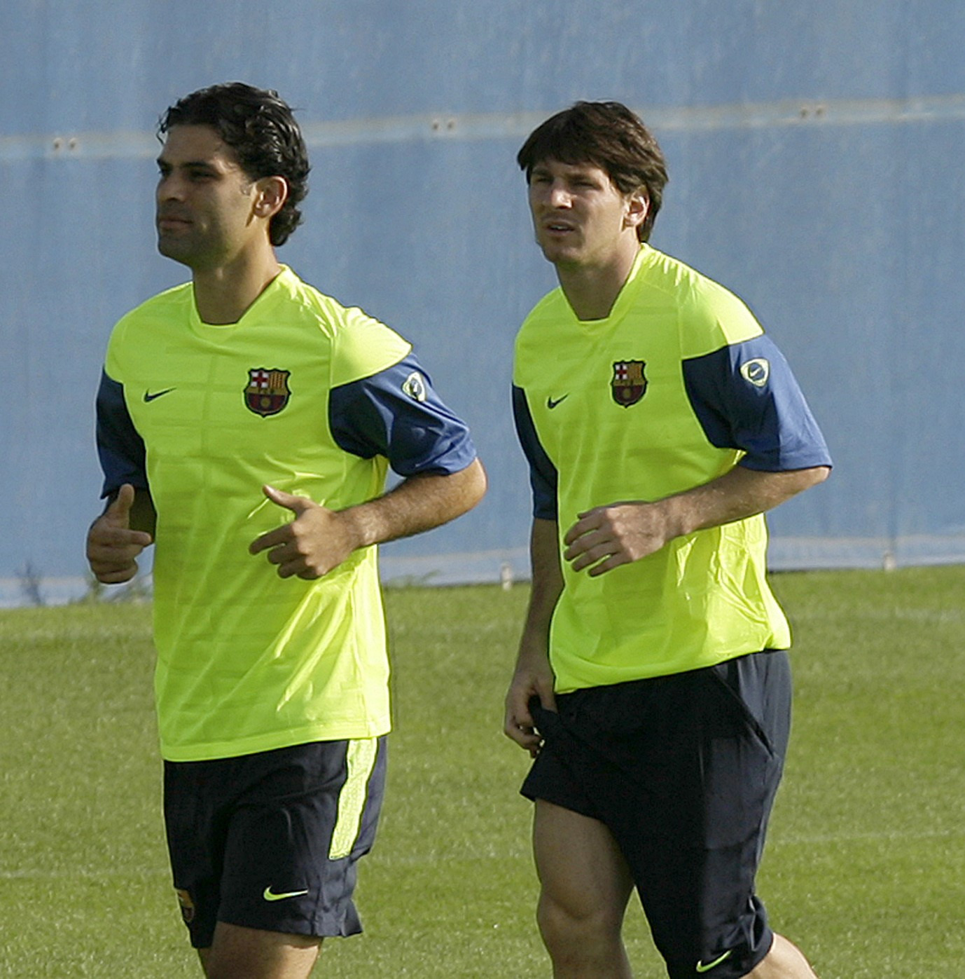 رافاييل ماركيز وليونيل ميسي خلال تدريب لبرشلونة - 28 يوليو 2009