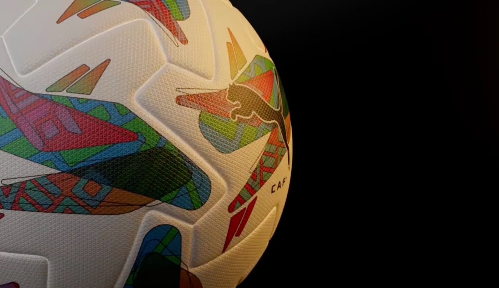 كرة نهائي دوري أبطال إفريقيا 2024 المسماه بـ OLA
