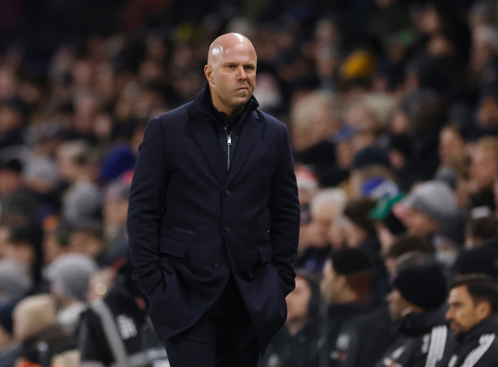 مدرب ليفربول آرني سلوت خلال مباراة ضد فولهام - 4 يناير 2026