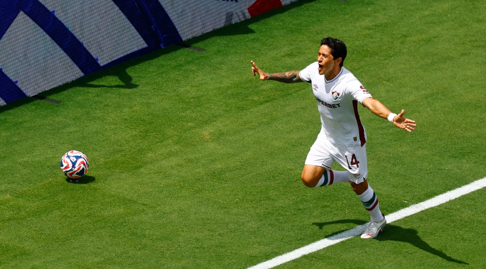 جيرمان كانو يحتفل بتسجيل هدف تقدم فلومينينسي أمام إنتر ميلان بكأس العالم للأندية 2025