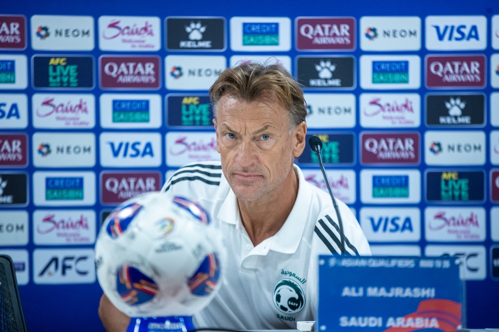 هيرفي رونار مدرب السعودية في مؤتمر صحفي عشية مواجهة البحرين بتصفيات كأس العالم 2026 - 4 يونيو 2025