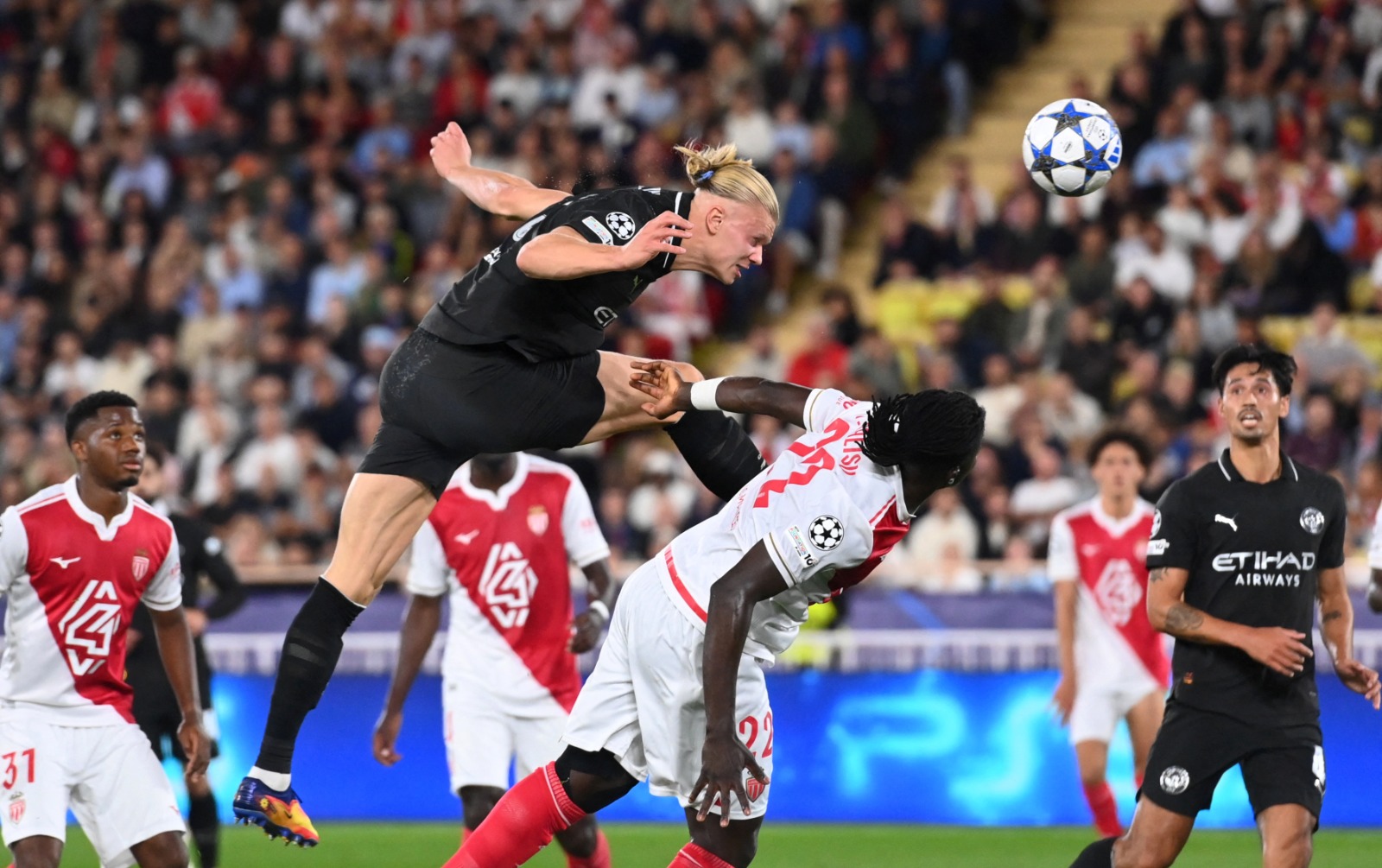 إيرلينغ هالاند من مباراة موناكو ومانشستر سيتي بدوري أبطال أوروبا - 1 أكتوبر 2025