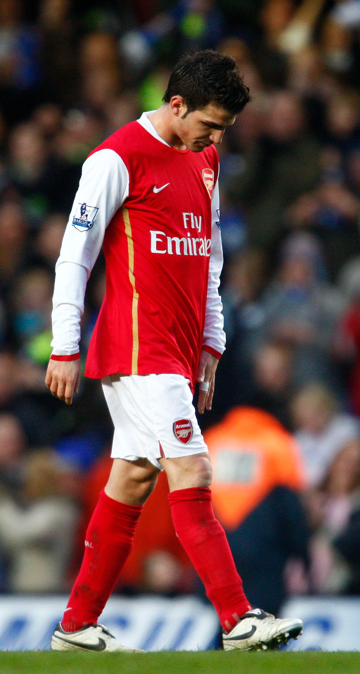 حسرة سيسك فابريغاس بعد خسارة أرسنال أمام تشيلسي في الدوري الإنجليزي الممتاز - 23 مارس 2008