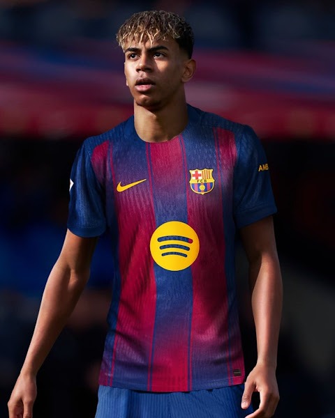 القميص الأساسي المسرب لبرشلونة خلال موسم 2025-2026 - 13 مايو 2025