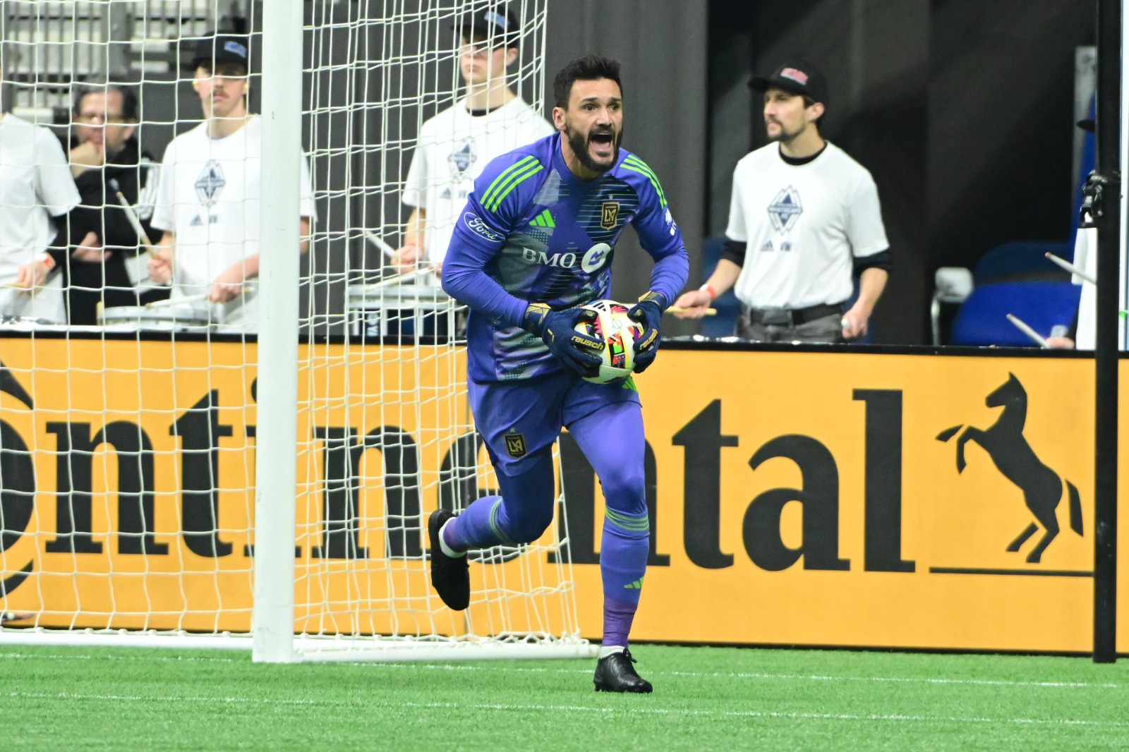 الفرنسي هوغو لوريس حارس مرمى لوس أنجلوس إف سي الأميركي - 4 نوفمبر 2024