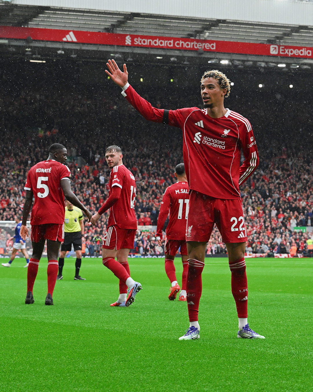 هوغو إيكيتيكي بعد تسجيله هدفاً لليفربول في مرمى إيفرتون - 20 سبتمبر 2025