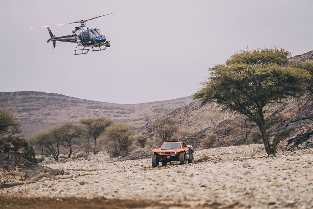جانب من رالي داكار السعودية في نسخته الرابعة 