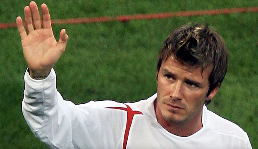 ديفيد بيكهام - قائد منتخب إنجلترا في مونديالي 2002 و2006