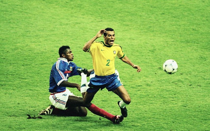 كافو في نهائي كأس العالم 1998 بين البرازيل وفرنسا