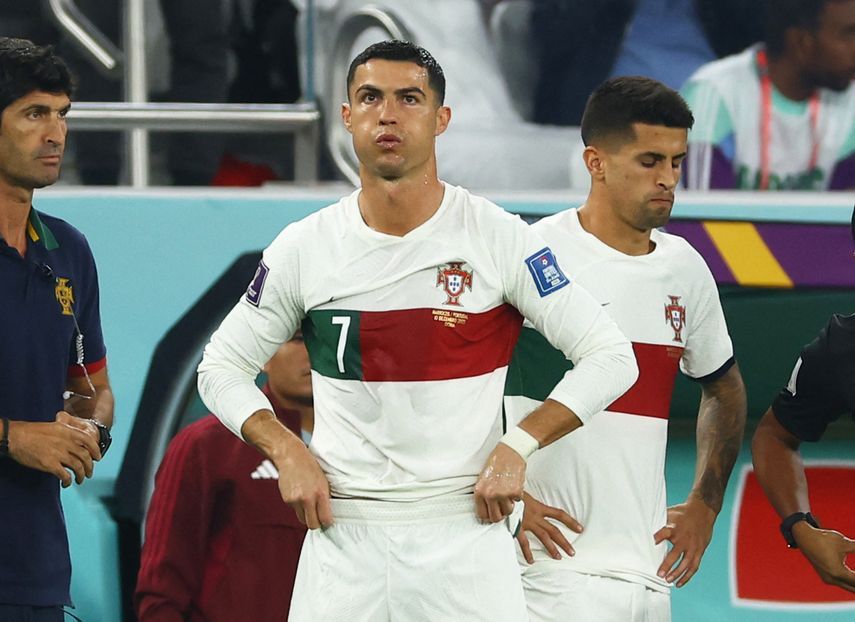 كريستيانو رونالدو يستعد للدخول بديلاً في مواجهة البرتغال والمغرب - 10 ديسمبر 2022