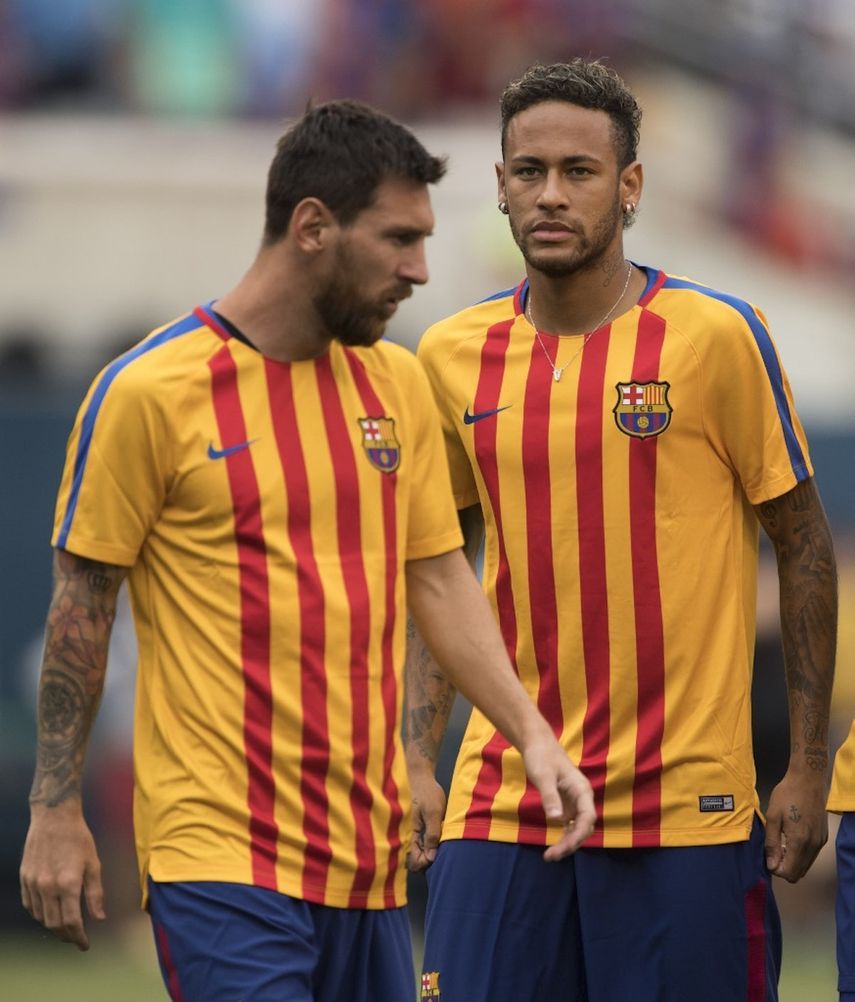 نيمار بقميص برشلونة رفقة ميسي  - AFP