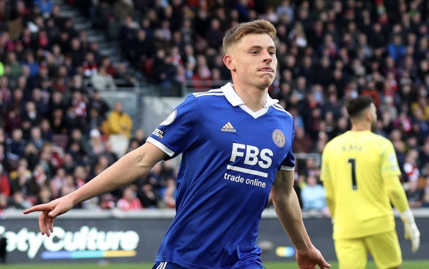 هارفي بارنز لاعب وسط ليستر سيتي سجل 13 هدفاً في البريميرليغ بموسم 2022-23