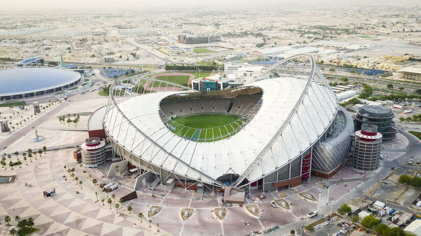 ستاد خليفة الدولي أحد ملاعب كأس العالم قطر 2022