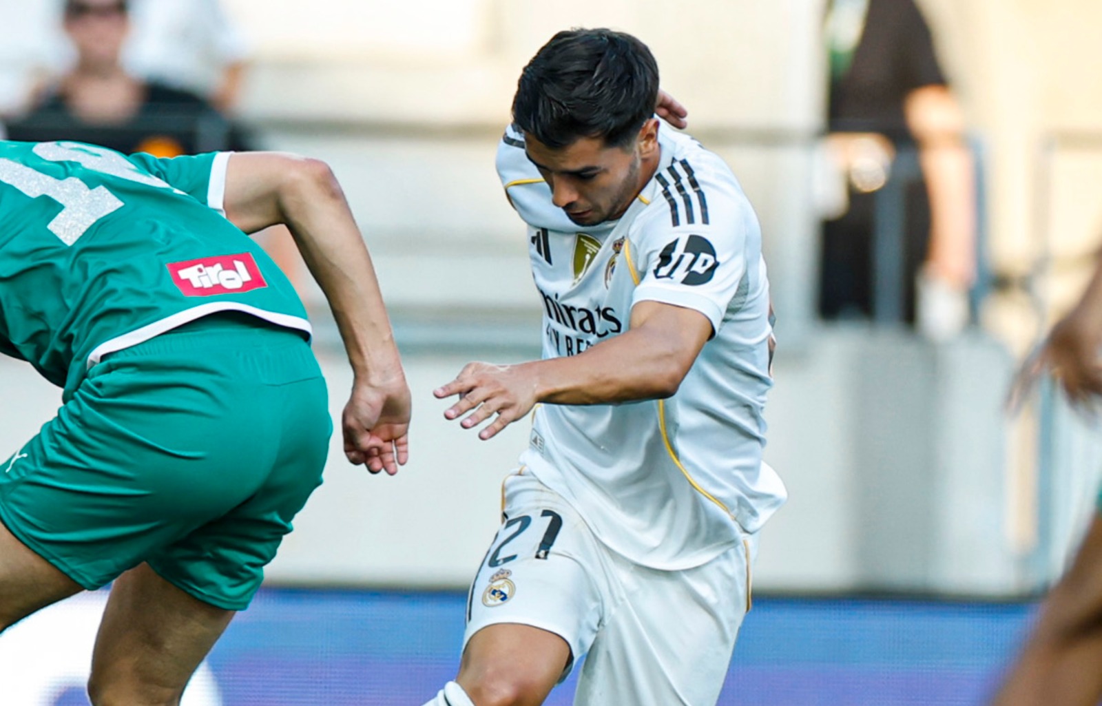 براهيم دياز خلال مباراة ريال مدريد الودية ضد تيرول النمساوي 12-8-2025