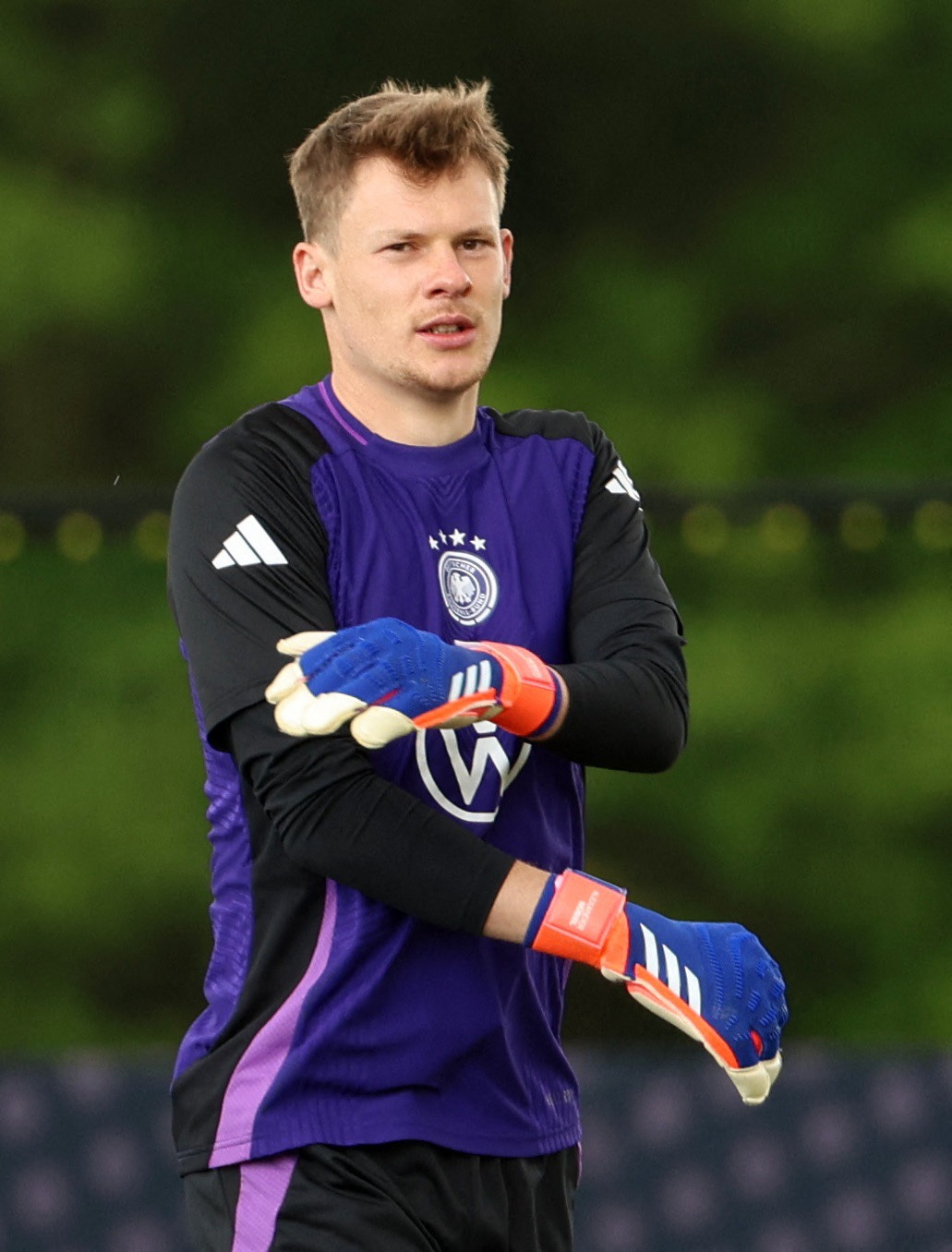 ألكسندر نوبل حارس مرمى منتخب ألمانيا في التدريبات  - 28 مايو 2024